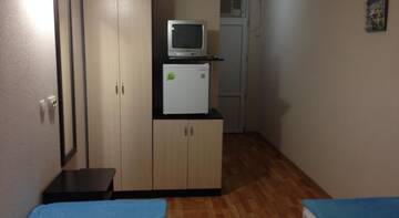 Фото номера Стандартный двухместный номер с 2 отдельными кроватями Гостиница Гостевой Дом Панама г. Лазаревское 2