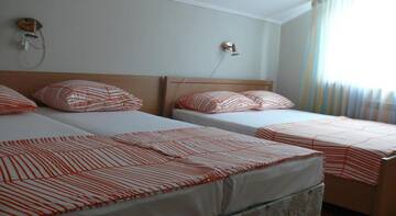 Фото номера Четырехместный номер &quot;Комфорт&quot; Гостиница Guest house Rodnik г. Лазаревское 2