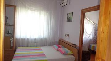 Фото номера Семейный номер с душем Гостиница Guest house Rodnik г. Лазаревское 4