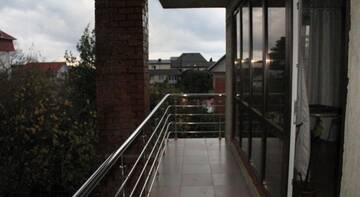 Фото номера Улучшенный трехместный номер Гостиница Guest house Kristina г. Лазаревское 2