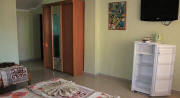 Фото номера Трехместный номер Гостиница Guest house Kristina г. Лазаревское 8