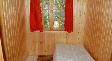 Фото номера Трехместный номер Гостиница Guest house Rechnaya г. Лазаревское 4