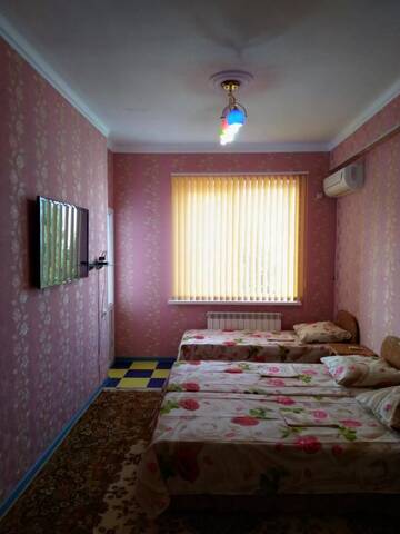 Фото номера Трехместный номер с собственной ванной комнатой Гостиница Дом На Горке г. Лазаревское 8