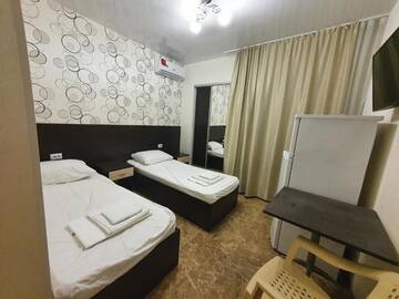 Фото номера Двухместный номер с 1 кроватью Гостиница Guest House Elif г. Лазаревское 2