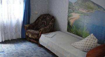 Фото номера Трехместный номер Гостевой дом Guesthouse Robin г. Лазаревское 4