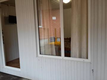 Фото номера Бюджетный трехместный номер Гостевой дом Аметист г. Лазаревское 6