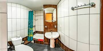 Фото номера 3х-местный без балкона Гостиница Ростовчанка г. Лазаревское 4