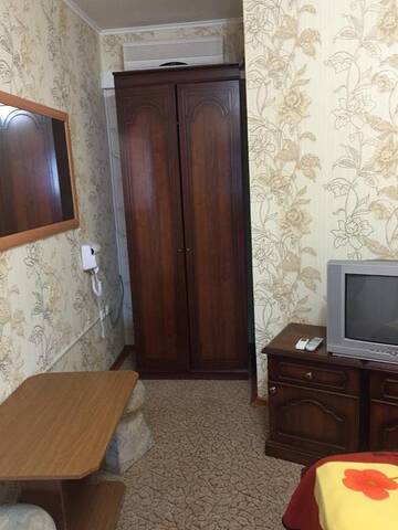 Фото номера Классический семейный номер Гостиница Форт Артур г. Лазаревское 7