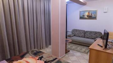 Фото номера Четырехместный номер Гостевой дом Villa Nina г. Лазаревское 3